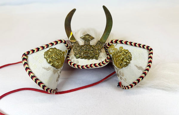 Mini Kabuto / Casco japones de Shinguen Takeda 武田信玄 兜 紙 かぶと