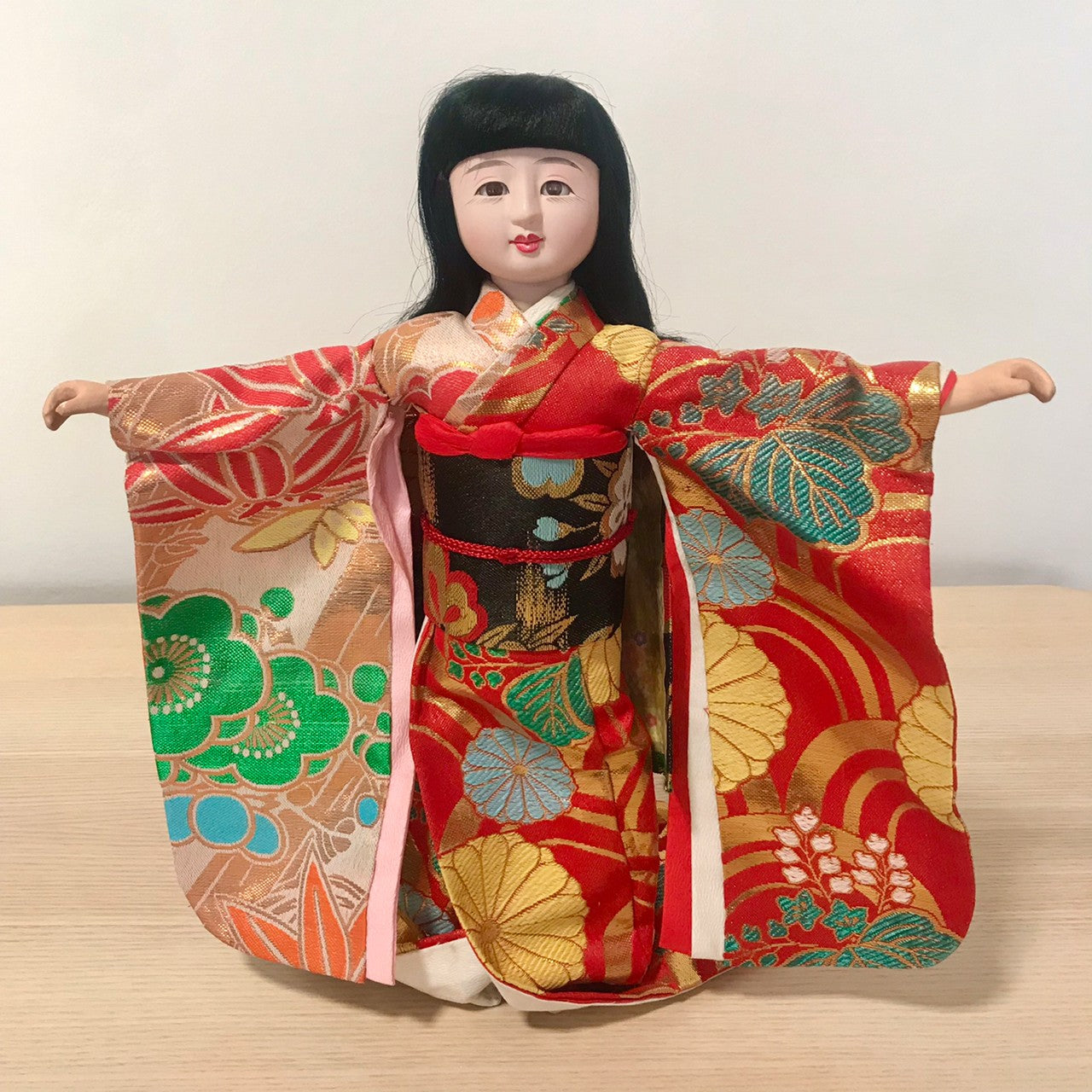 Auténtica muñeca japonesa 　Yamachan　(Hand-crafted Japanese doll)　日本人形「やまちゃん」