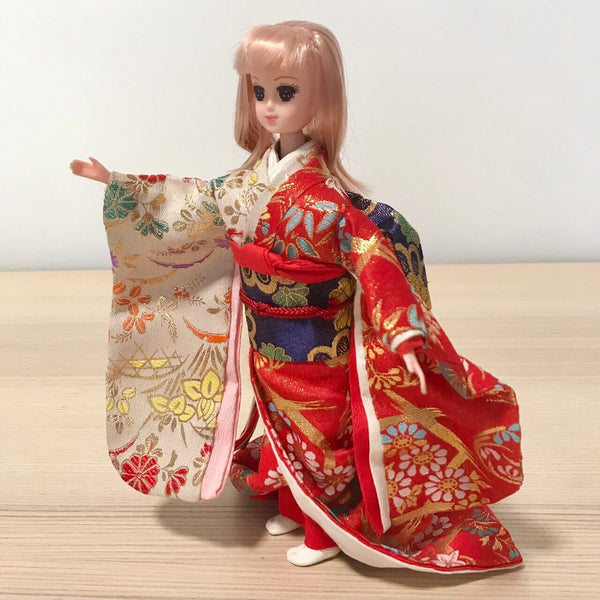 Muñeca con Kimono(Doll with kimono) SAKURA　さくら