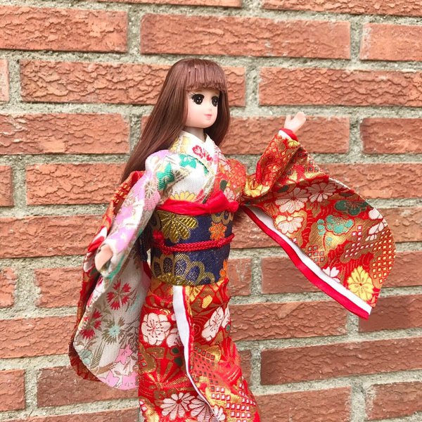 Muñeca con Kimono(Doll with kimono) AKI　あき